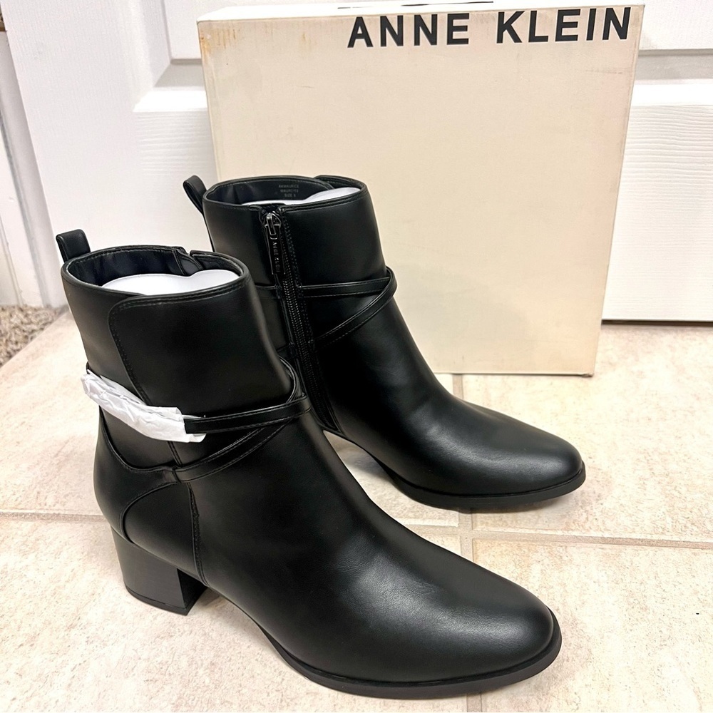 Anne Klein Maurice flexibility comfy Black Ankle Booties preppy spot clean 8M